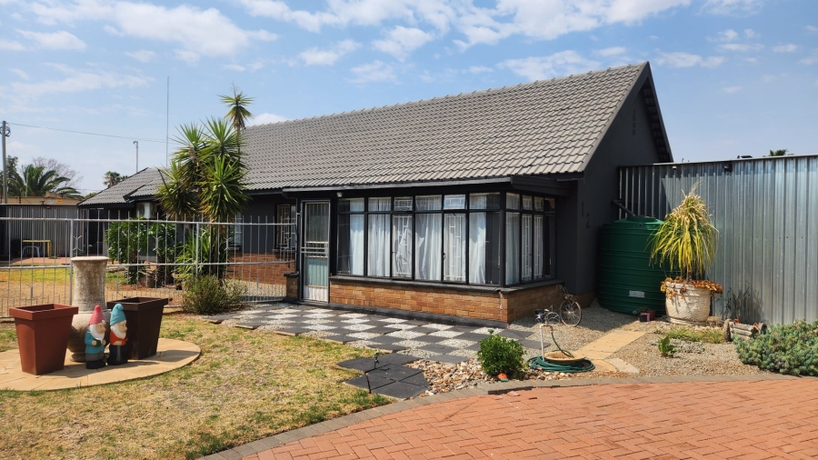 3 Bedroom Property for Sale in Stilfontein Ext 4 North West